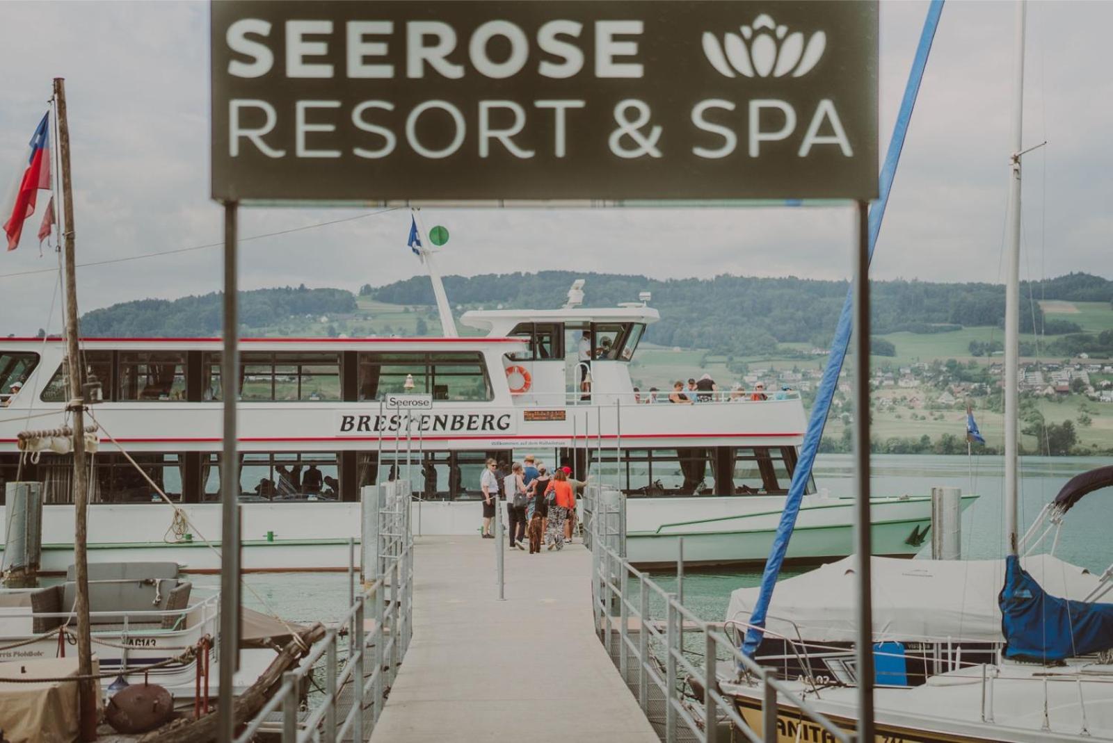 Seerose & Hotel 4*
